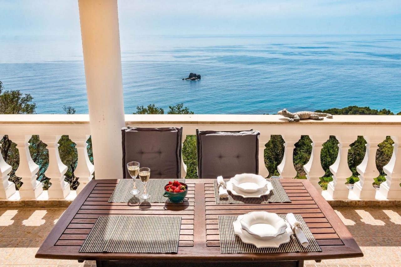 Ocean View - Luxury Villa Nefeli Kontogialos Екстер'єр фото